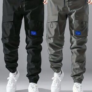 Men's Dual-Tone Cargo Pants in Black and Gray